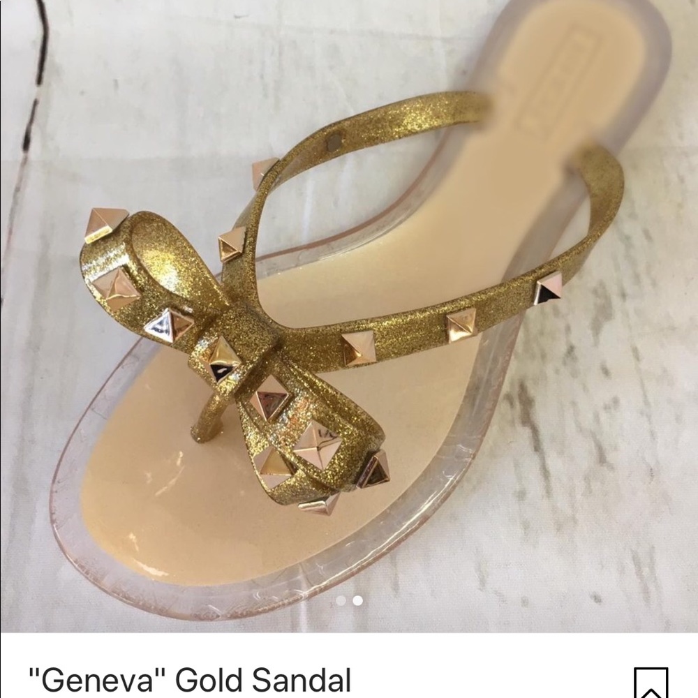 Sandal